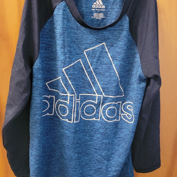 Long sleeve Adidas top